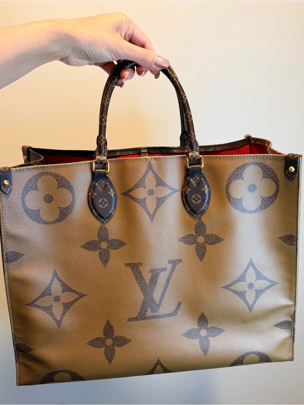 *FIRM PRICE* Louis vuitton On The Go GM Reverse Monogram Shoulder Bag